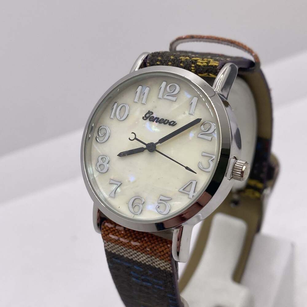 Geneva Womens Southwest Knit Style Watch Mother Of Pearl Works New Battery